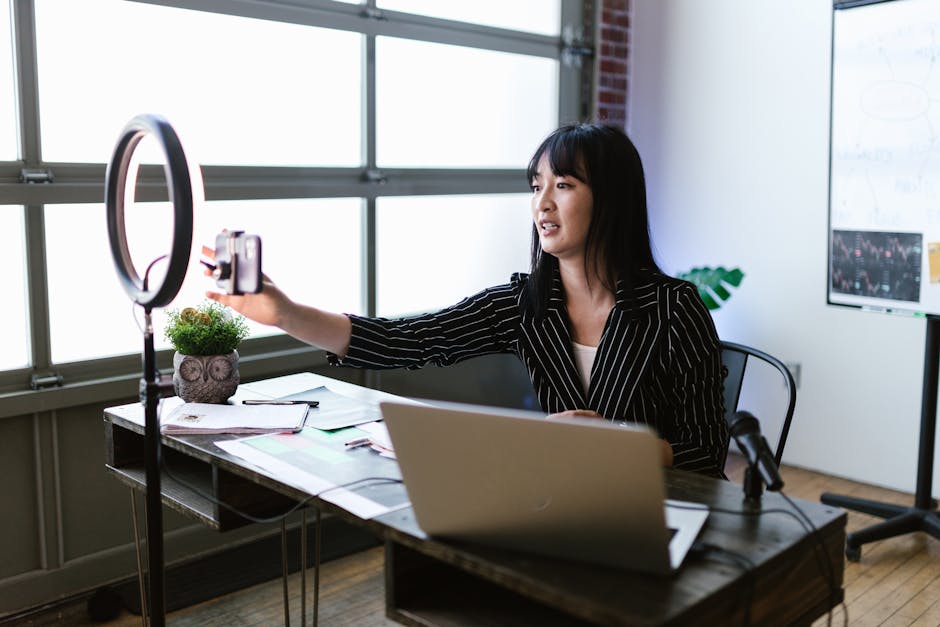 fitness influencer digital products